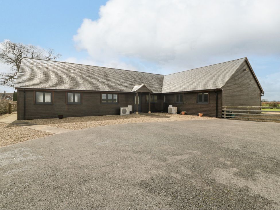 Rectory Farm Lodge - Somerset & Wiltshire - 957128 - thumbnail photo 1