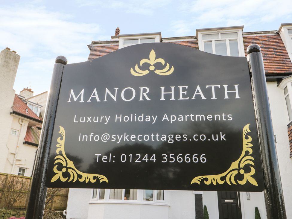 Manor Heath Apartment 3 - North Yorkshire (incl. Whitby) - 958918 - thumbnail photo 2