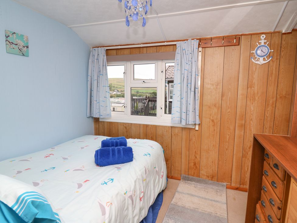 Chalet 18 Smarty's View - Mid Wales - 965588 - thumbnail photo 10