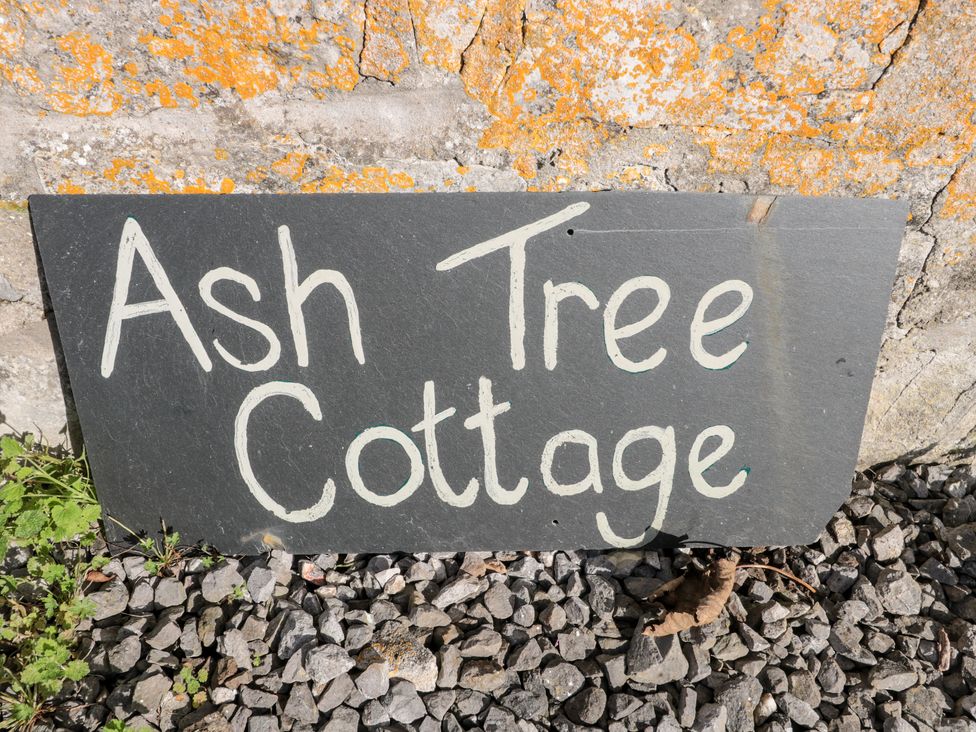 Ash Tree Cottage - South Wales - 965915 - thumbnail photo 3