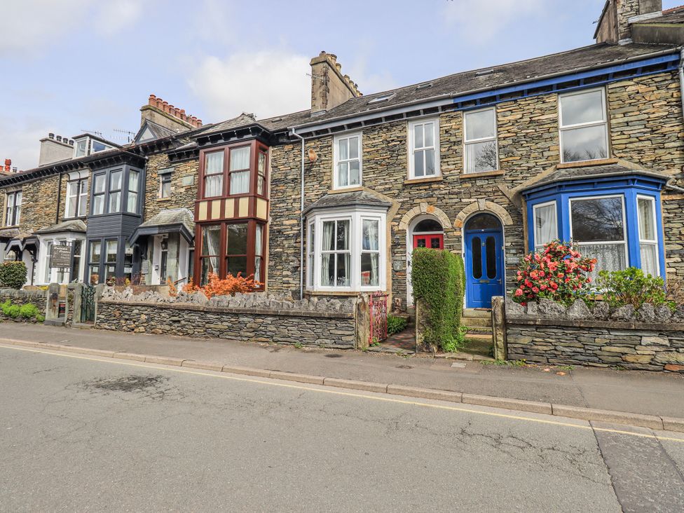 A row of houses with windows and doors at Ingle Burrow Windermere