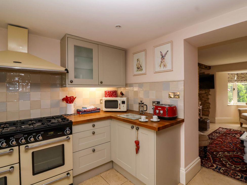 Puffitts Cottage - Cotswolds - 979435 - thumbnail photo 11