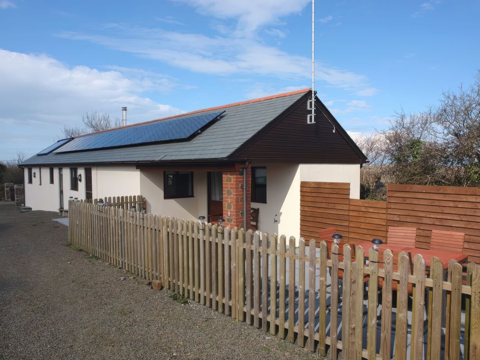 Barn View - Devon - 979733 - thumbnail photo 1