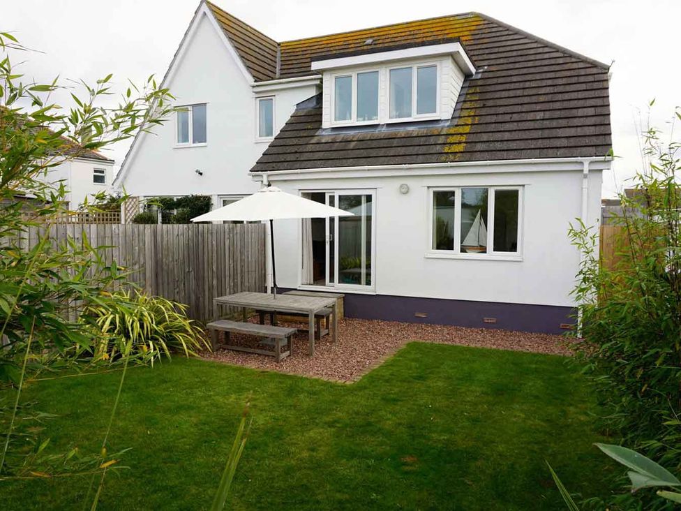 Offshore - Cornwall - 983154 - thumbnail photo 1