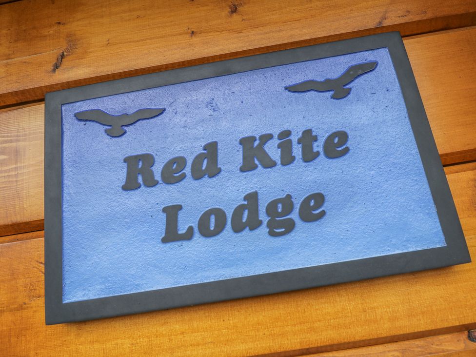 Manor Farm Lodges - Red Kite Lodge - Mid Wales - 986720 - thumbnail photo 3