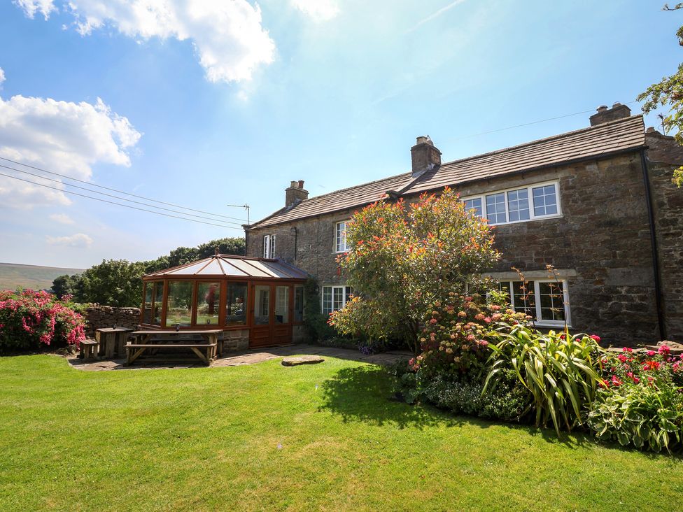 A house with garden and conservatory at Lyndhurst, Carlton-in-Coverdale, near Leyburn