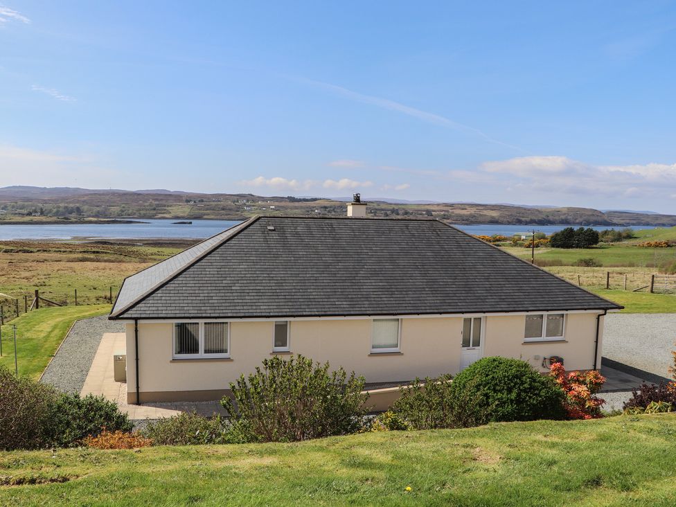 Burnside Cottage - Scottish Highlands - 988419 - thumbnail photo 1