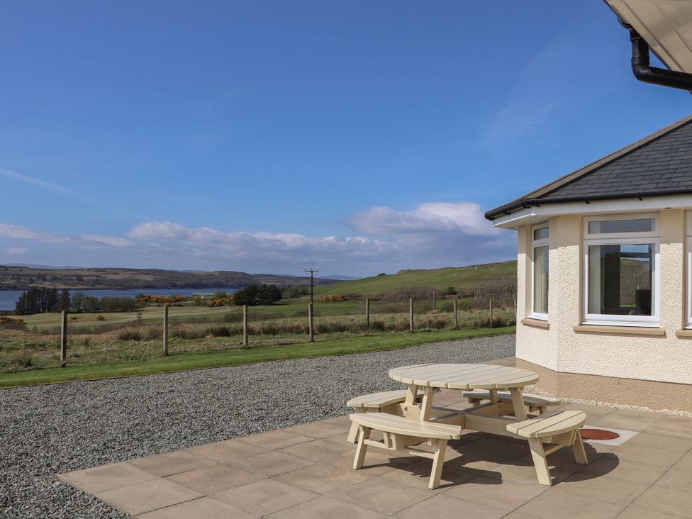 Burnside Cottage - Scottish Highlands - 988419 - thumbnail photo 2