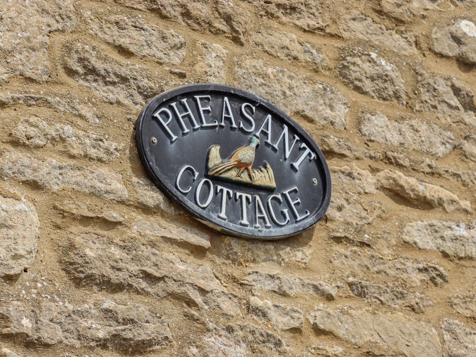 Pheasant Cottage - Cotswolds - 988600 - thumbnail photo 41