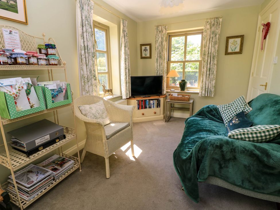 Garden Cottage - Cotswolds - 988739 - thumbnail photo 22