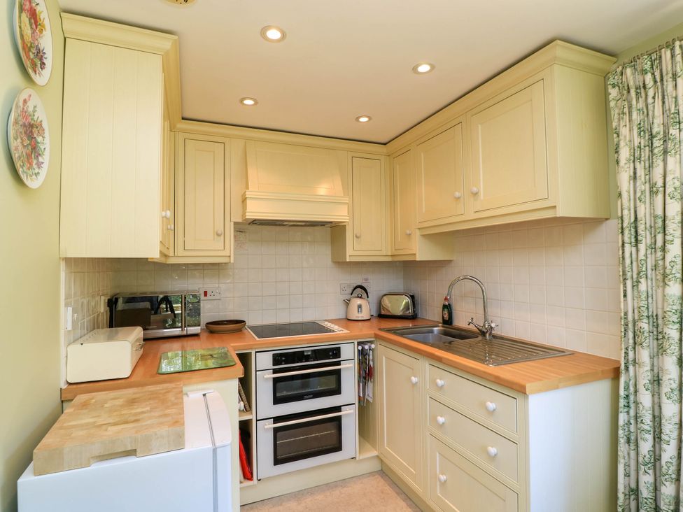 Garden Cottage - Cotswolds - 988739 - thumbnail photo 28