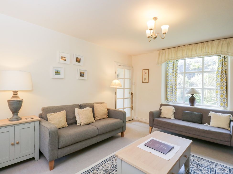 Honeysuckle Cottage - Cotswolds - 988991 - thumbnail photo 4