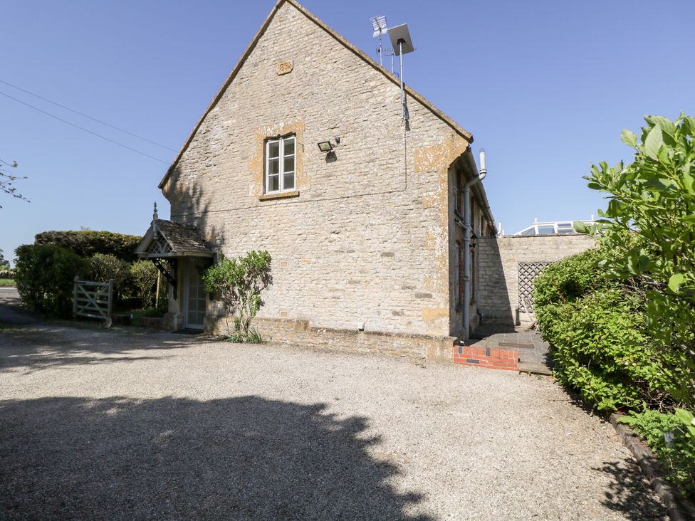 Honeysuckle Cottage - Cotswolds - 988991 - thumbnail photo 18
