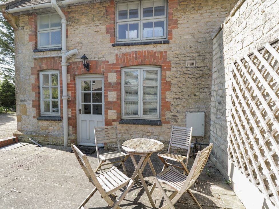 Honeysuckle Cottage - Cotswolds - 988991 - thumbnail photo 21