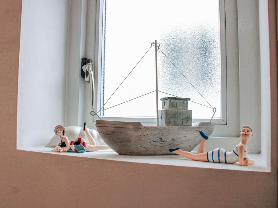 A decorative display on a window sill at Estuary View, Kingsbridge