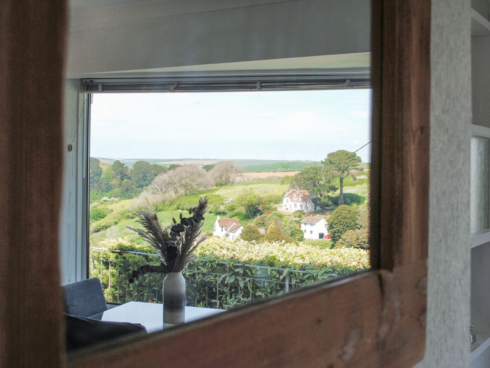 2 Rockmount - Devon - 994954 - thumbnail photo 9