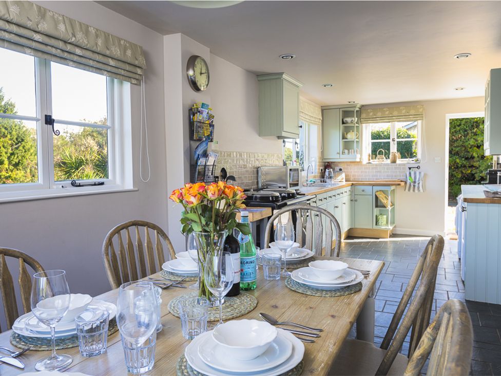 Summer Cottage | Salcombe | Batson | Devon | Self Catering Holiday Cottage