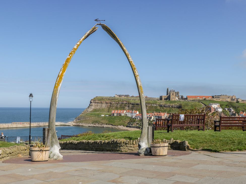 West Cliff Apartment - North Yorkshire (incl. Whitby) - 999913 - thumbnail photo 35